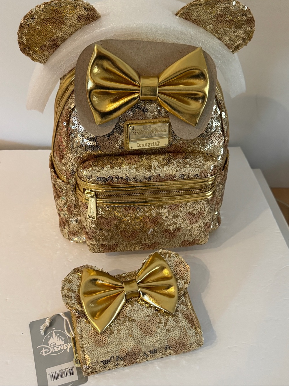 Disney Parks Exclusive, SET, Retired NWT